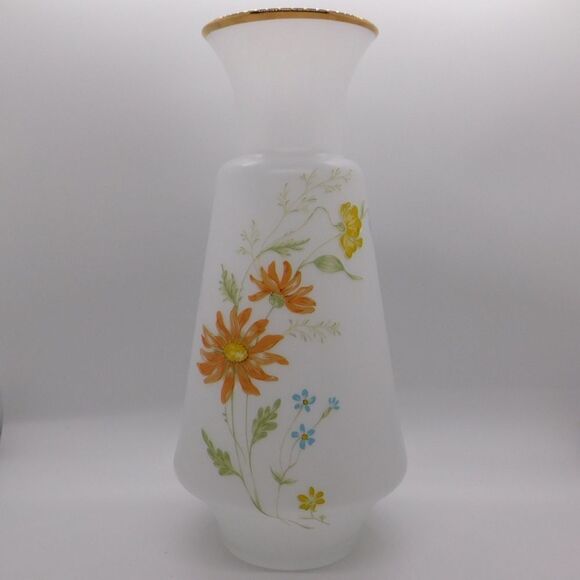 Satin glass painted vase - Picture 1 of 7